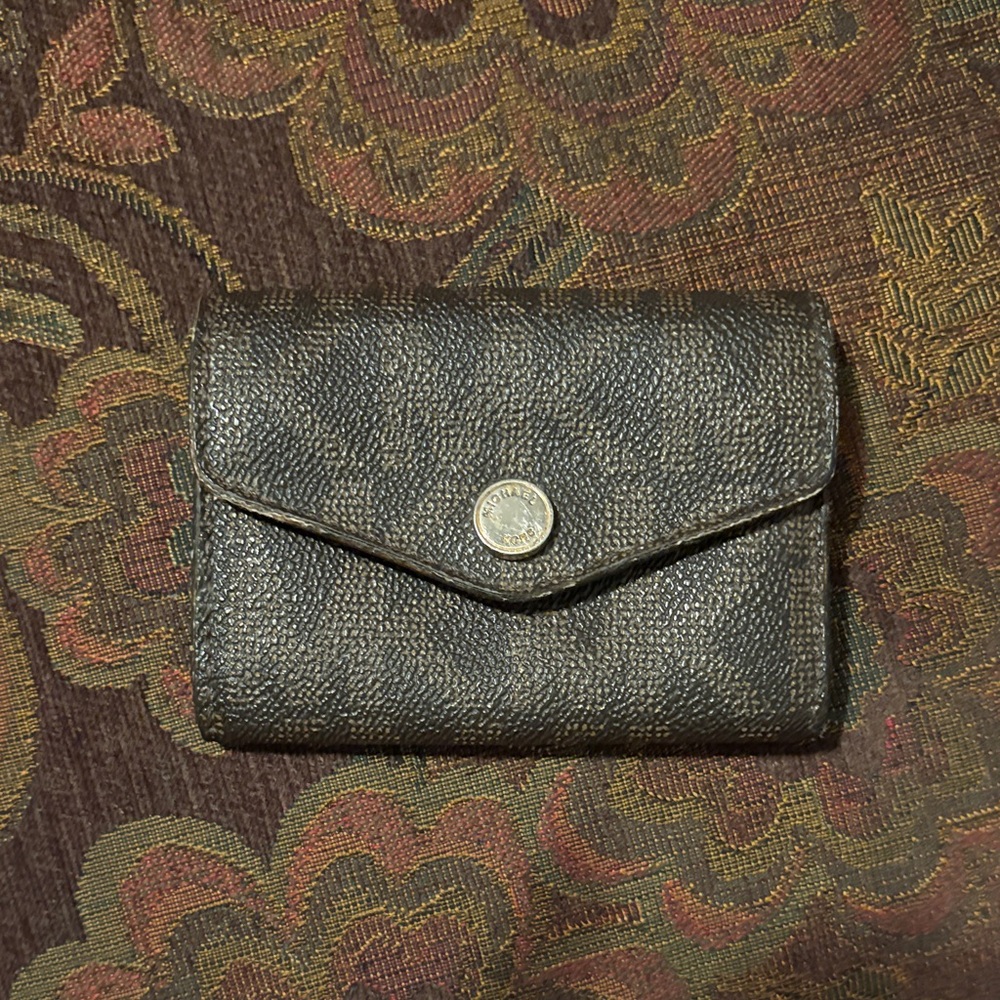 Michael Kors Black Textured Wallet